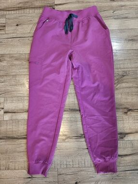 Figs Zamora Jogger Scrubs Raspberry Pink Size Medium